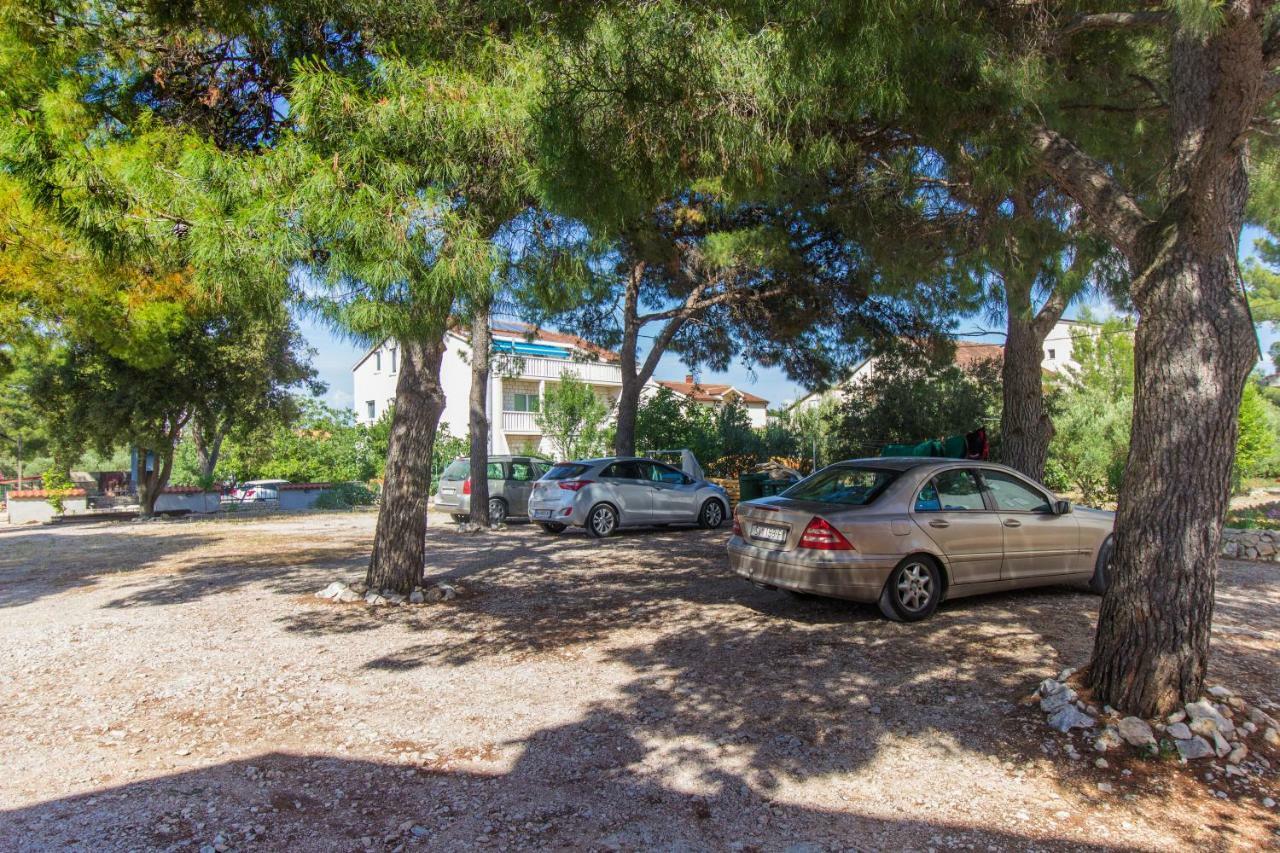 Villa Bozena Brodarica  Exteriör bild