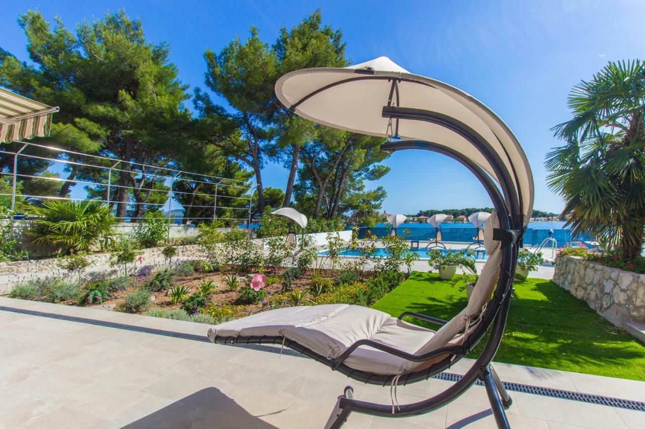 Villa Bozena Brodarica  Exteriör bild